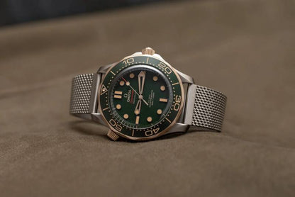 Omeg_a seamaster diver 300M automatic